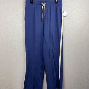 NWT Passports Sweatpants Size M